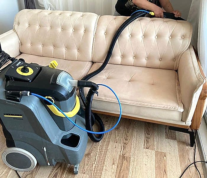 Kadife Koltuk Yıkama